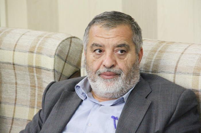 برخی ملود‌ی های اصلا در خور اهل بیت (ع) ما نیست/ با تقلید از خوانندگان غربی خودمان را بی حرمت می‌کنیم