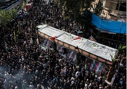 وداع مردمان شهرهای مختلف کشور با پیکر شهدای گمنام + فیلم