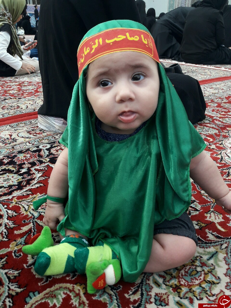 باشکوه&lrm;ترین محفل شیرخوارگان حسینی در حرم مطهر رضوی آغاز شد