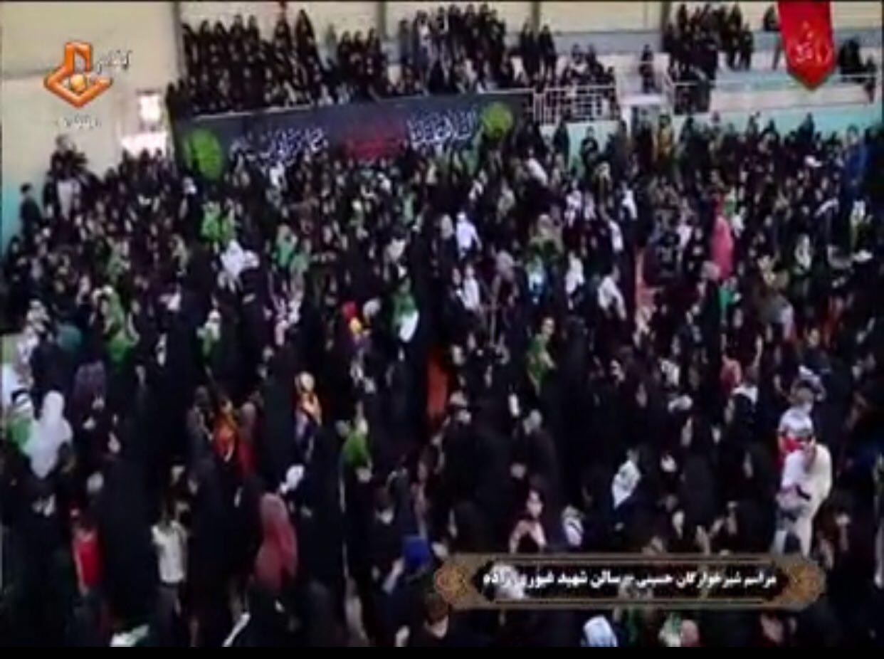 تصاویری از پخش زنده مراسم شیر خوارگان حسینی در شبکه ایلام