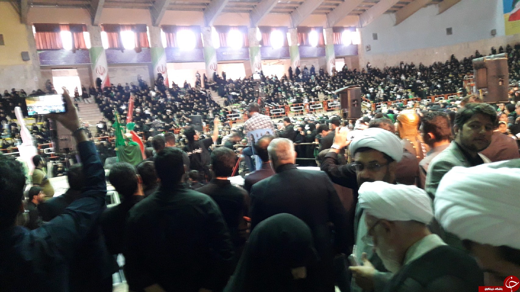 برگزاری همایش ده هزاری نفری شیرخوارگان حسینی در کرمانشاه