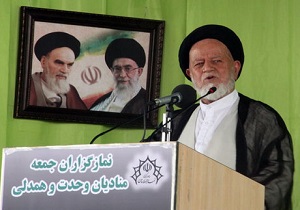 مقاومت و اطاعت از ولی فقیه رمز موفقیت ملت ایران است