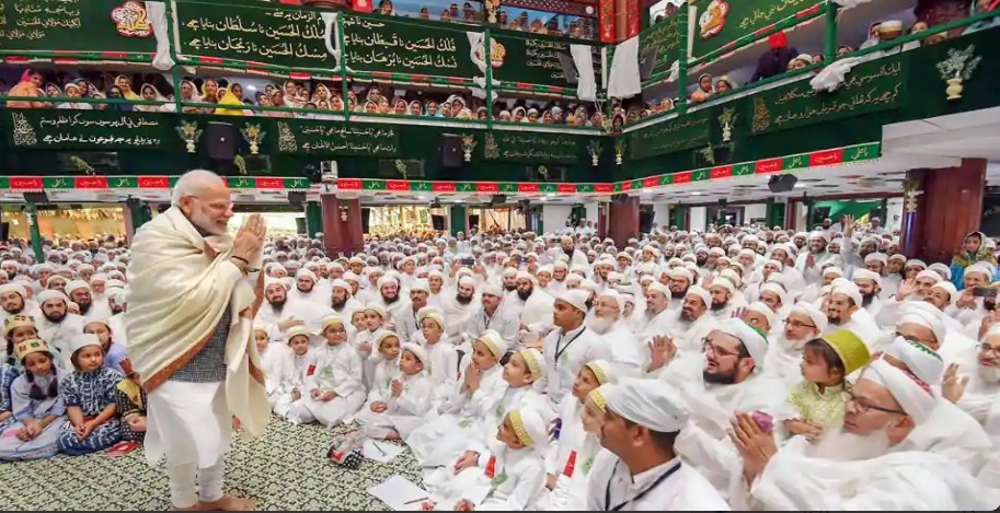 شرکت نخست وزیر هند در مراسم سوگواری اباعبدالله الحسین
