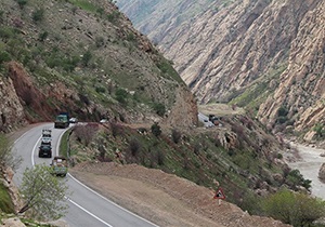بازگشایی جاده ترانزیتی پلدختر _ خرم‌آباد
