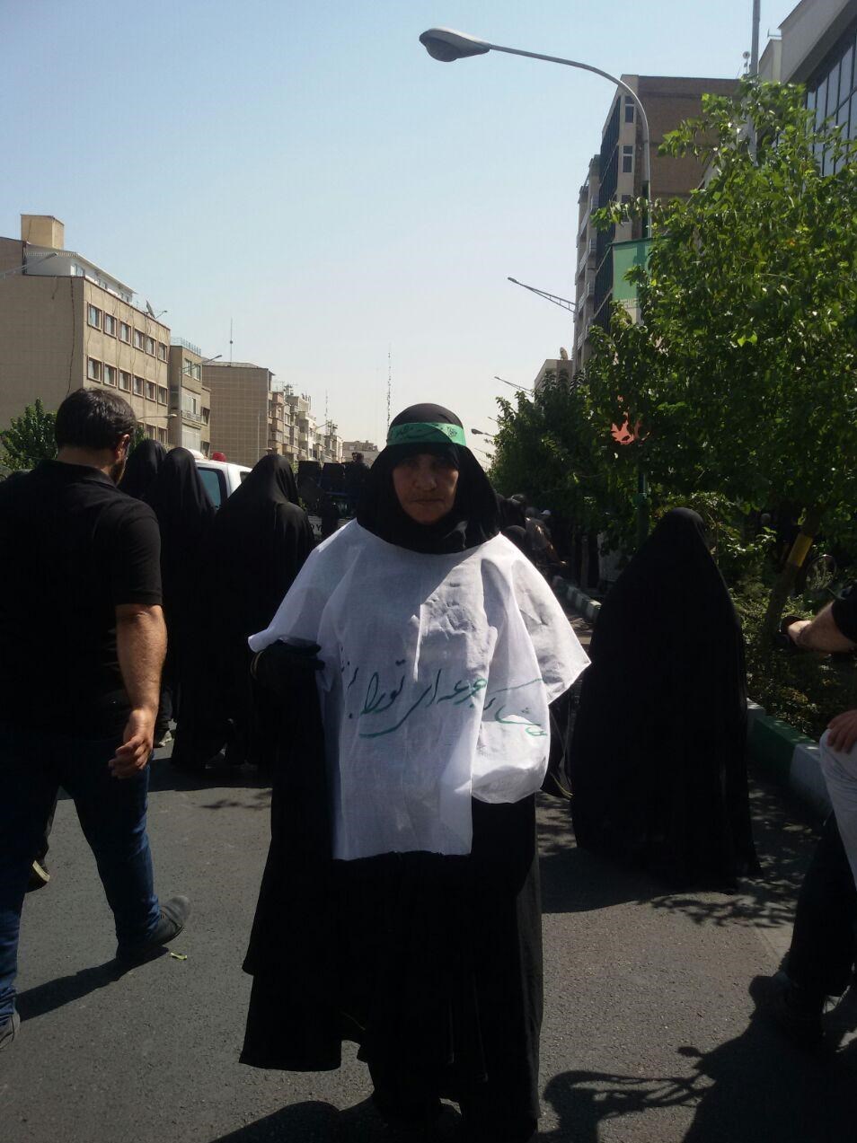 ناگفته های مادر شهیدی که هنوز برای پسرش مراسم سوگواری نگرفته است