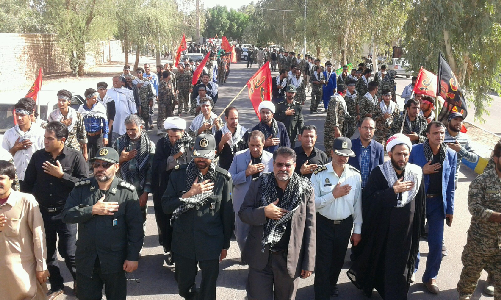 شکست جنگ اقتصادی دشمن باحضور بسیجیان