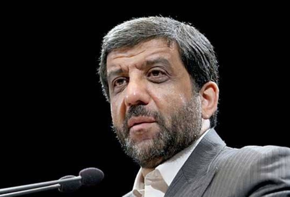 ضرغامی در کنار حاج منصور ارضی در شب پنجم محرم + عکس