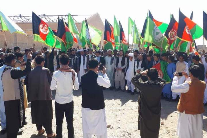 &laquo;ائتلاف بزرگ ملی افغانستان&raquo; دفاتر کمیسیون انتخابات در 4 ولایت افغانستان را مسدود کرد