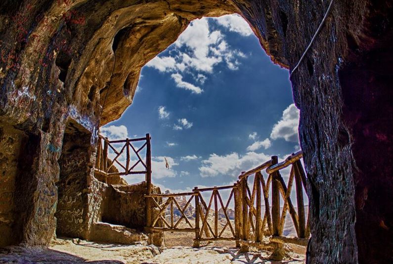 با غار دیدنی  کَرَفتو  در استان لرستان بیشتر آشنا شوید+تصاویر
