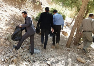 چشمه رستم آباد اردل پاکسازی شد
