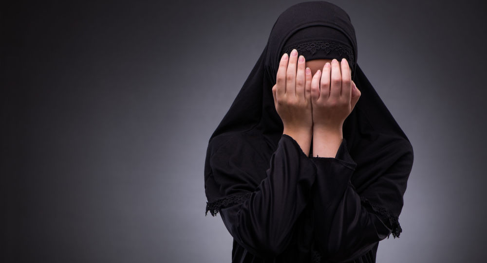 افسردگی در زنان خود را چگونه  نشان می دهد؟