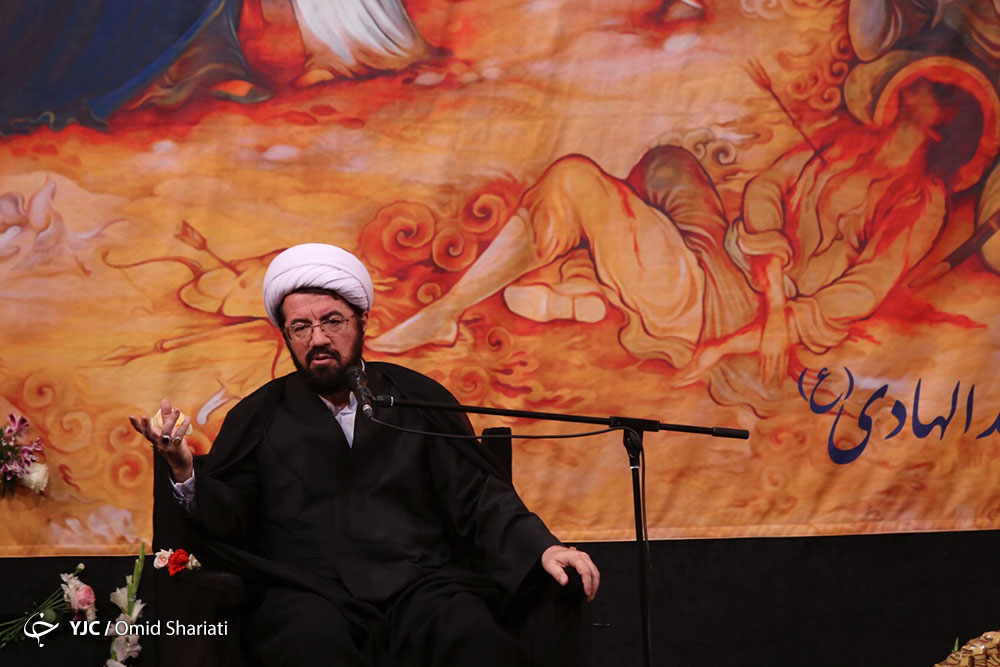 مسجدی که به همت پدران شهدا احداث شد/ پیوند جوانان حسینی و رزمندگان روح الله خمینی (ره) در هیئت ثارالله