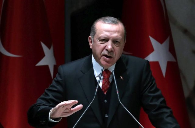اردوغان: ترکیه به تقویت مواضع نظامی خود در ادلب ادامه می دهد