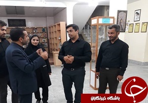 بازدید مسئولان از کتابخانه مرکزی ماهشهر