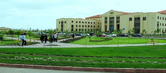 تب کنکور پایین آمد/ آینده سازان در راه دانشگاه&zwnj;های دولتی اردبیل