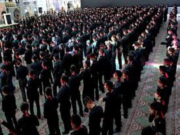 علاقمندم سرمایه مداحی ام را برای جوانان و مردمان زادگاهم هزینه کنم علاقمندم سرمایه مداحی ام را برای جوانان و مردمان زادگاهم هزینه کنم
