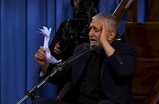 مداحی منصور ارضی در حضور رهبر انقلاب + فیلم