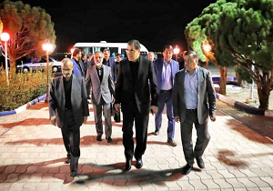 وزیر بهداشت وارد یزد شد