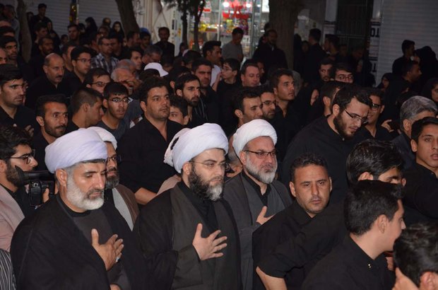 مشارکت رئیس سازمان تبلیغات اسلامی در بین عزاداران حسینی