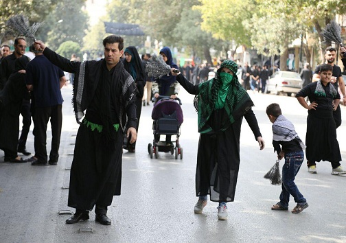 برگزاری مراسم تاسوعا حسینی در کرمانشاه + تصویر