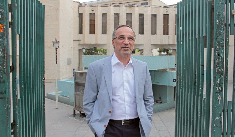 واعظی آشتیانی: با اقدامات پوپولیستی قصد دارند کی&zwnj;روش را حفظ کنند/خواسته&zwnj;های منطقی حق سرمربی است/کارلوس اگر تضمین می&zwnj;خواهد باید تضمین هم بدهد