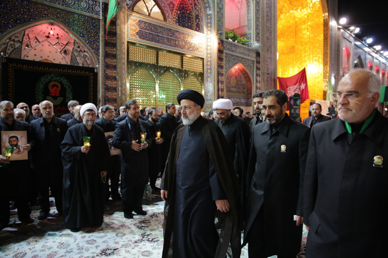 برگزاری آیین سنتی خطبه&zwnj;خوانی شب عاشورا در حرم مطهر رضوی