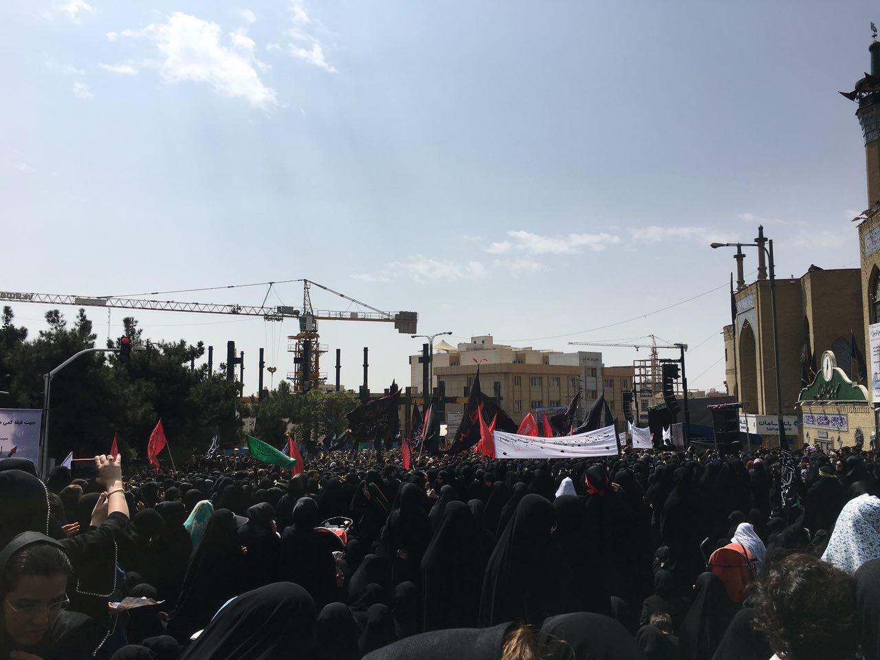 گزارش تصویری از تجمع بزرگ عاشوراییان