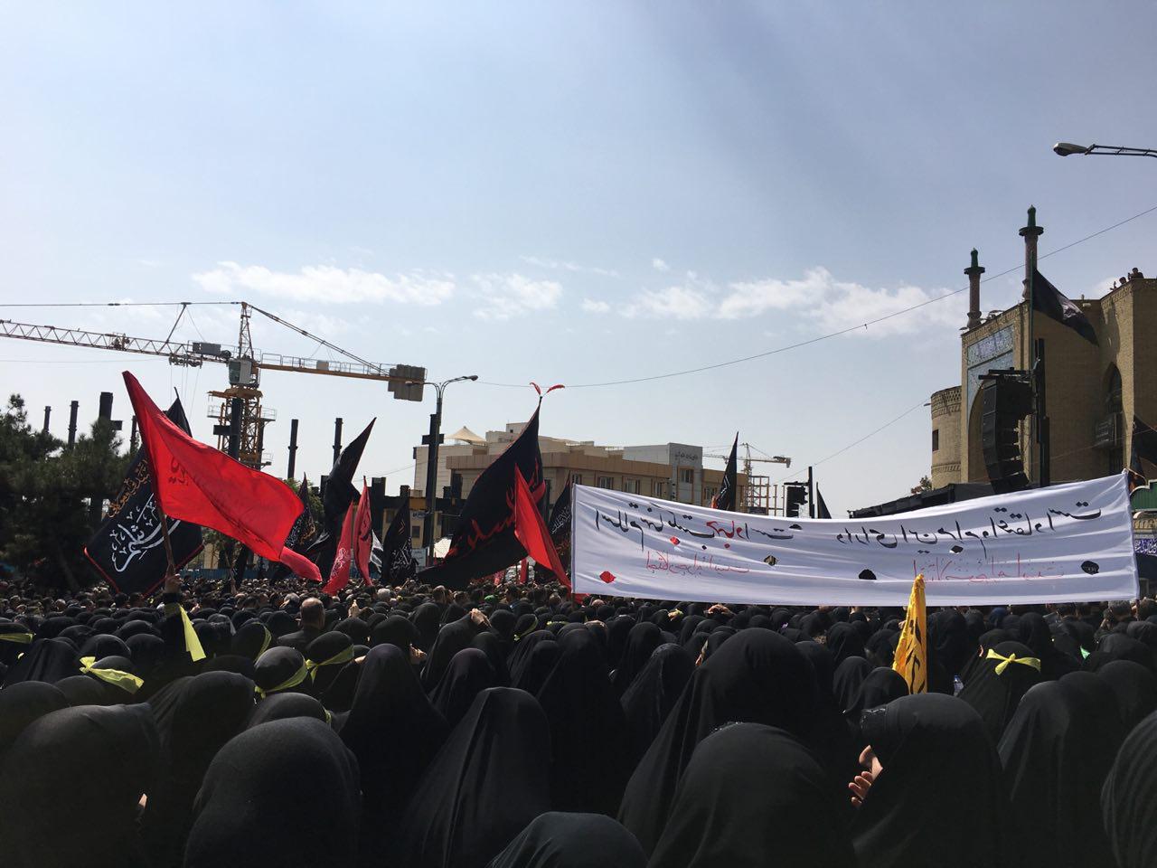 گزارش تصویری از تجمع بزرگ عاشوراییان