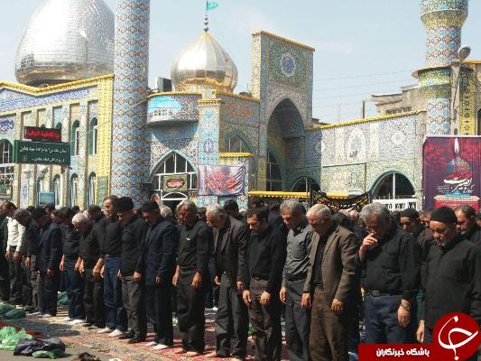 اقامه نماز ظهر عاشورا در خوی+تصاویر