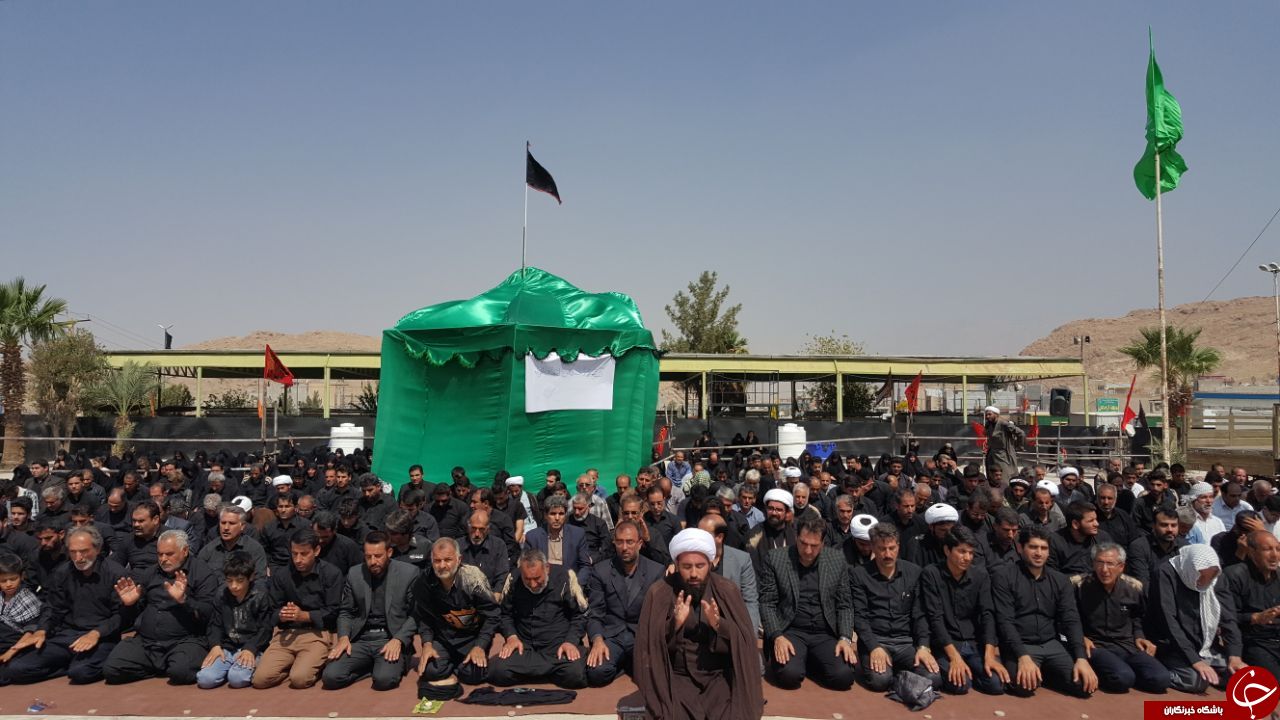 نماز ظهر عاشورا در استان کرمانشاه اقامه شد+تصاویر