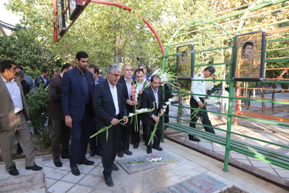 تجدید میثاق استاندار و مدیران فارس با آرمان&zwnj;های شهدا