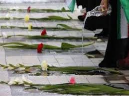 برگزاری آیین عطرافشانی گلزار شهدای شهر بدره