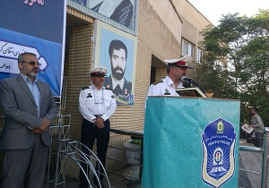 مانور موتورسیکلت سواران قانونمند در قم برگزار شد