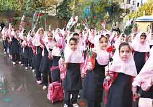 برگزاری جشن شکوفه‌ها فردا در مازندران با حضور بیش از ۴۴ هزار دانش آموز کلاس اولی