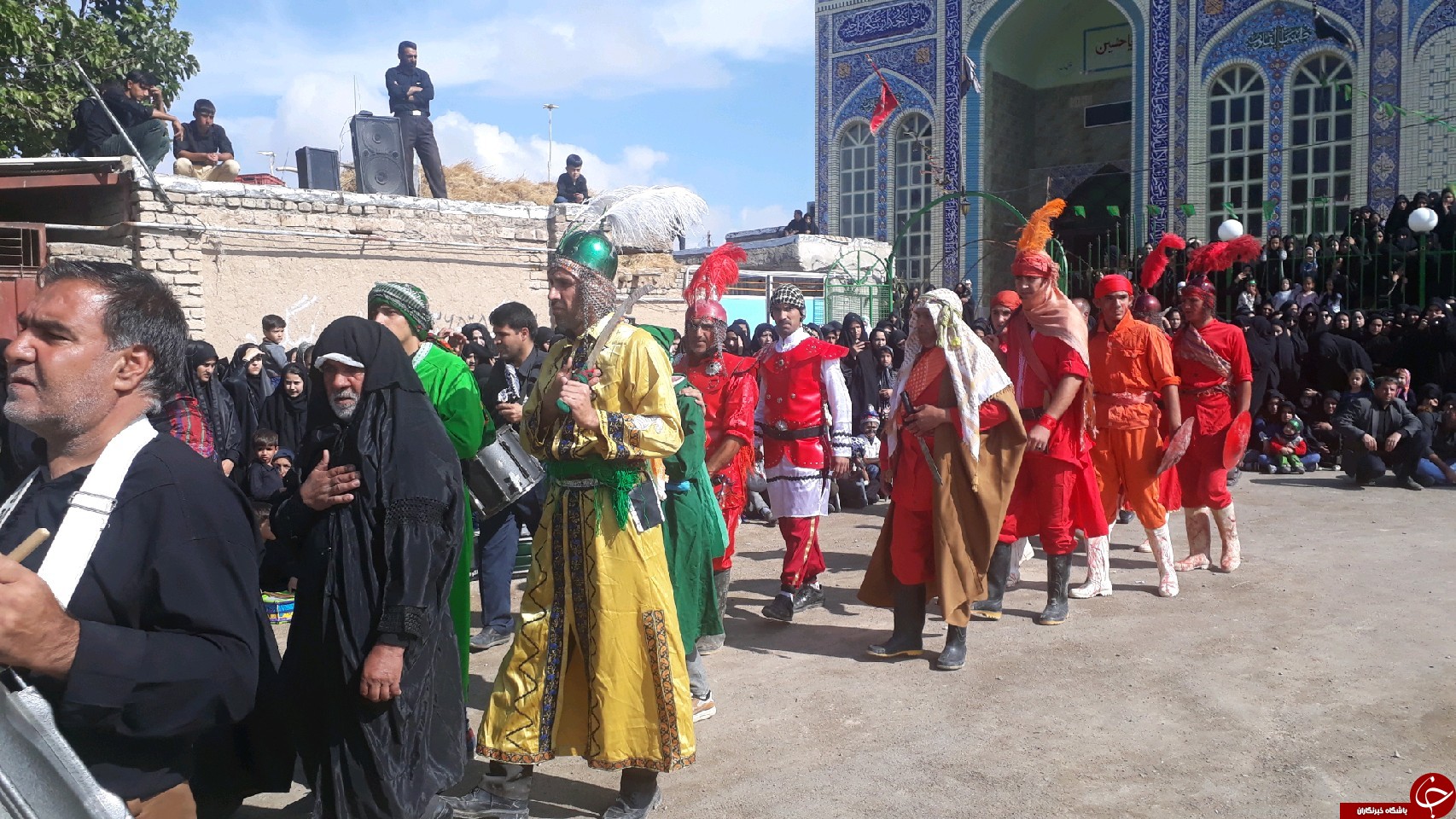 مراسم تعزیه خوانی و خیمه سوزان در روستای علی آباد قوچان+ تصاویر