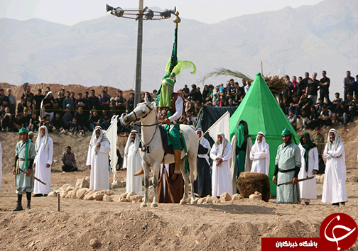 وفادارای حضرت عباس (ع) به امام حسین (ع) /برگزاری بزرگترین تعزیه میدانی کشور در صحرارود فسا + فیلم و تصاویر