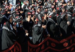 برگزاری آیین سوگواری حضرت امام حسین علیه السلام  بعد از دهه نخست ماه محرم