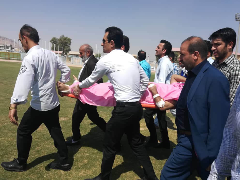 انتقال یک بیمار از ایذه با بالگرد به اهواز جهت ادامه درمان  منتقل