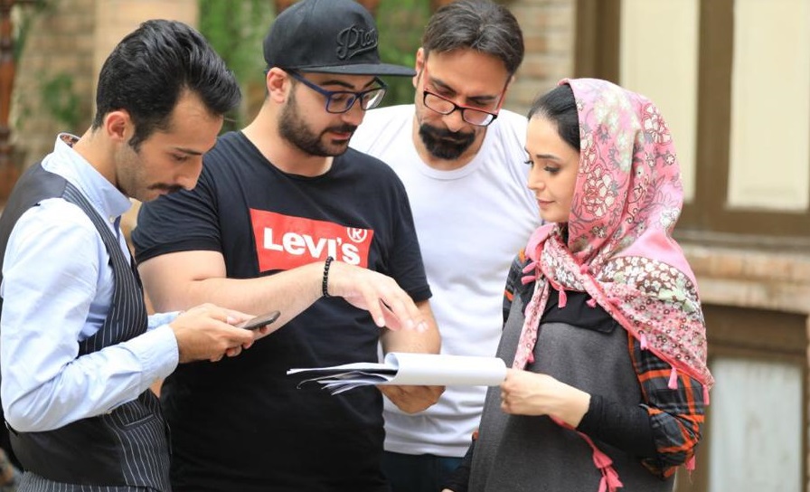 «خونه یکی» در میدان قیام کلید خورد
