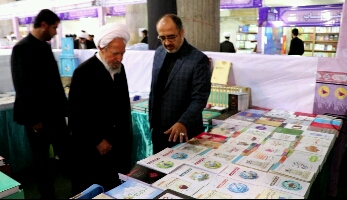 نمایش بیش از هفت هزار عنوان کتاب در نمایشگاه تخصصی کتب حوزوی