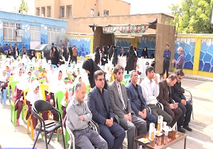 برگزاری جشن اولین روز مدرسه در "قروه" + فیلم