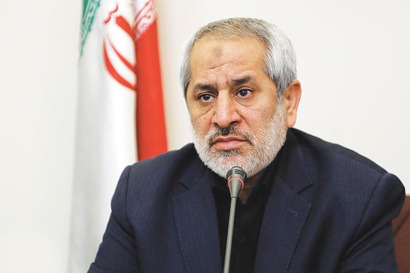 کشف ۱۰۰ تن مواد پتروشیمی احتکار شده در شورآباد/ هشدار به رانت خواران صنعت پتروشیمی