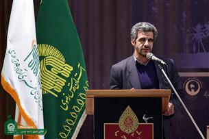 هنرمندان باید توجه بیشتری به ذائقه مخاطبان آثار خود داشته باشند