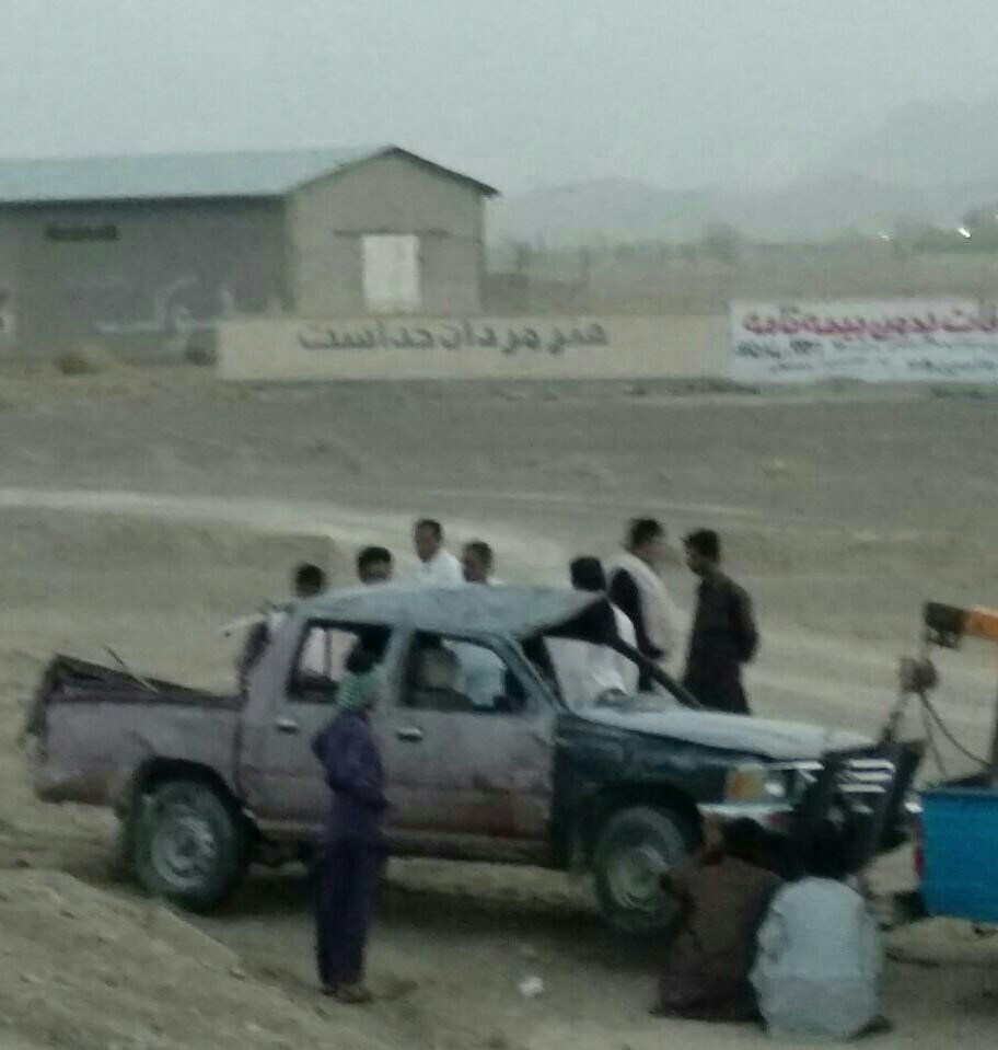 سناریوی تکراری در جاده های سیستان و بلوچستان/۲۴ کشته و مجروح در واژگونی خودرو تویوتا+عکس