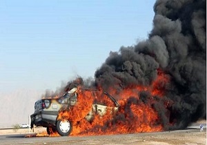یک دستگاه پژو در آتش سوخت