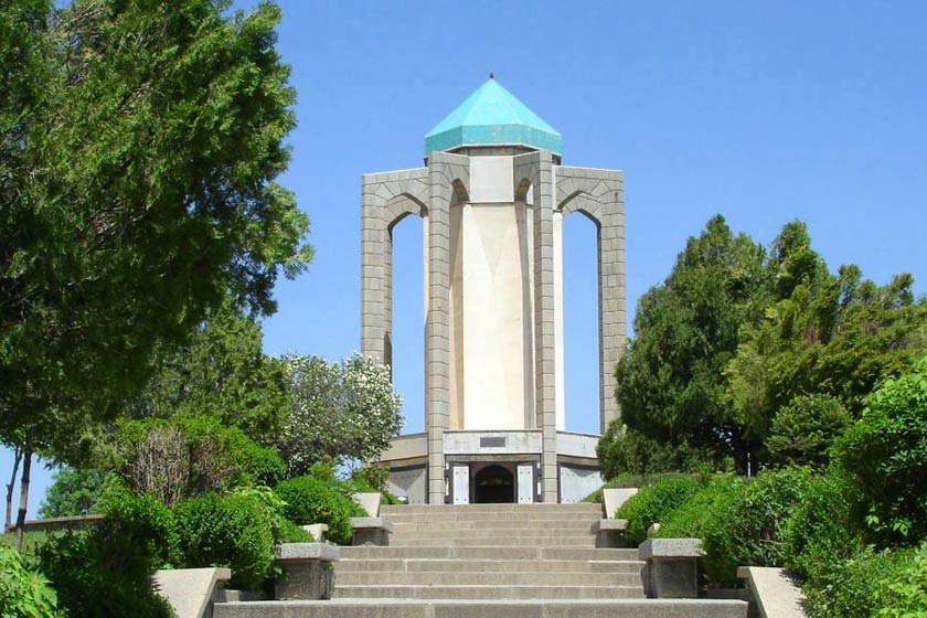 قدیمی&zwnj;ترین شهر ایران &laquo;پایتخت&raquo; گردشگری قاره کهن شد/شهر ترشی با ارزانترین قالیچه&zwnj;های سنگین&zwnj;