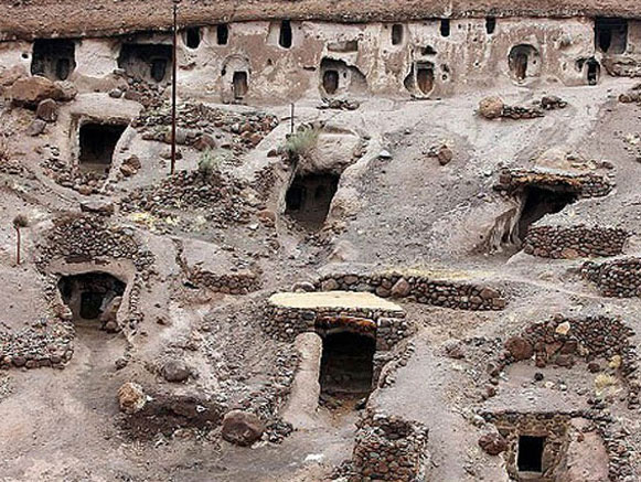 ساخت هتل در روستای میمند در دستور کار میراث فرهنگی قرار ندارد
