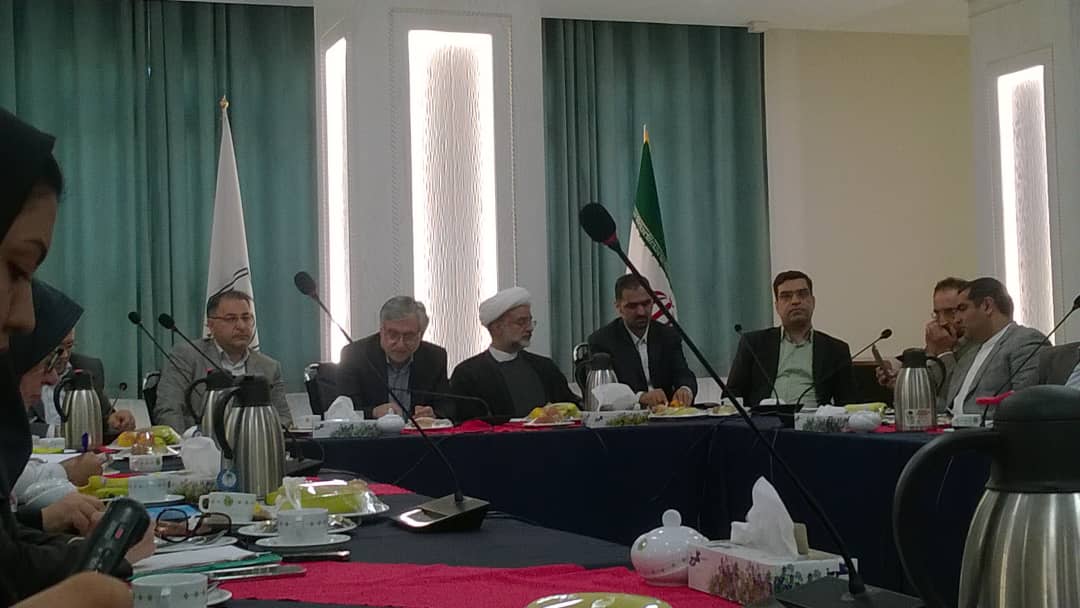 مشهد میزبان بیماران پرهزینه با ماندگاری طولانی است/طب سنتی فقط در قالب عطاری ها پذیرفته است