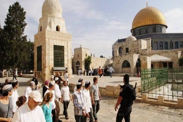 حمله شهرک&zwnj;نشینان صهیونیست به مسجدالاقصی