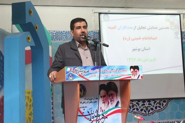 اعزام ۴۰ دختر ممتاز به مشهد مقدس